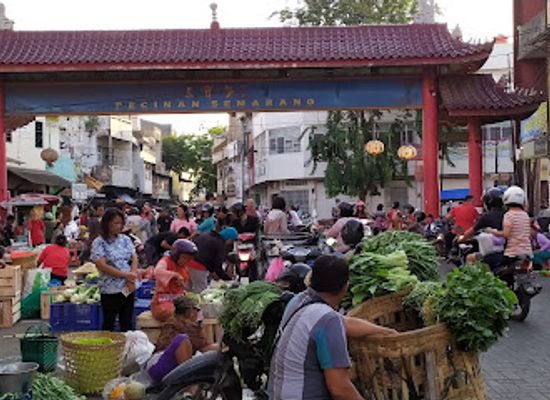 indonesia/semarang/chinatown-semarang/attraction/waroeng-semawis