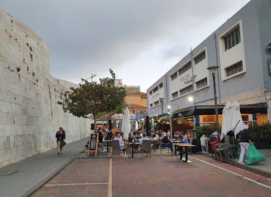 gibraltar/gorham-s-cave-complex/attraction/orange-bastion