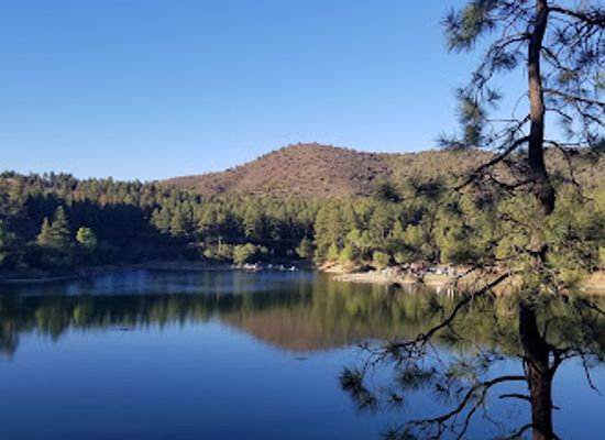 arizona/prescott-national-forest/attraction/upper-goldwater-lake