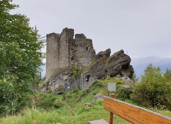 liechtenstein/augstenberg-trail/attraction/wildschloss