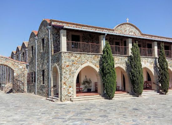 cyprus/larnaca-district/attraction/stavrovouni-monastery