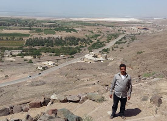 israel/jordan-valley/attraction/lot-s-cave