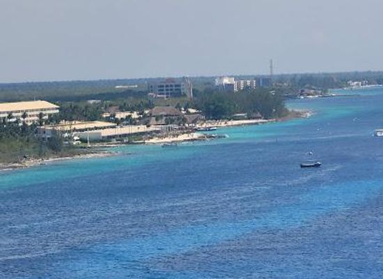mexico/cozumel/attraction/puerta-maya-cruise-ship-maritime-terminal