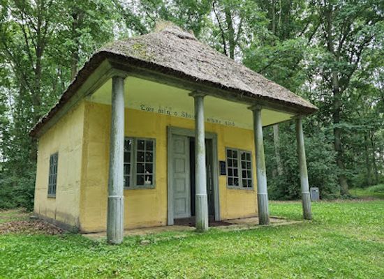 denmark/lolland-falster/landmark/skelsnas-pavillionen