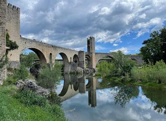 spain/girona/attraction/besalu-bridge