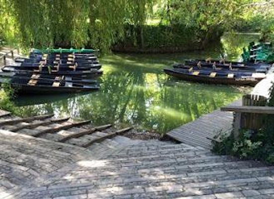 france/poitou-charentes/attraction/pier-abbey