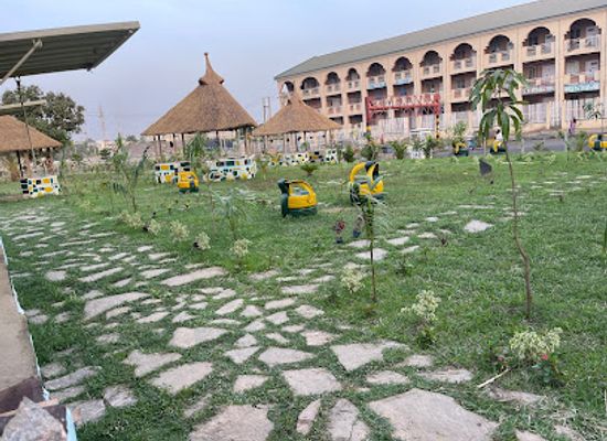 nigeria/hausa-fulani/attraction/majeed-garden