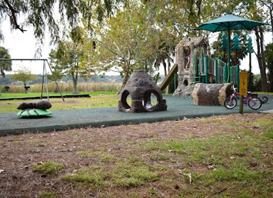 florida/treasure-coast/attraction/john-chesnut-sr-park