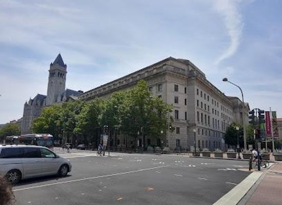 maryland/waldorf/attraction/one-freedom-plaza