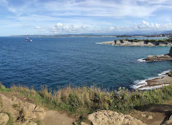 spain/santander/attraction/centro-de-arte-faro-cabo-mayor