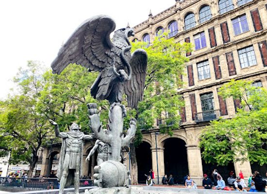 mexico/mexico-city/centro-historico/attraction/monument-to-the-mexican-national-identity