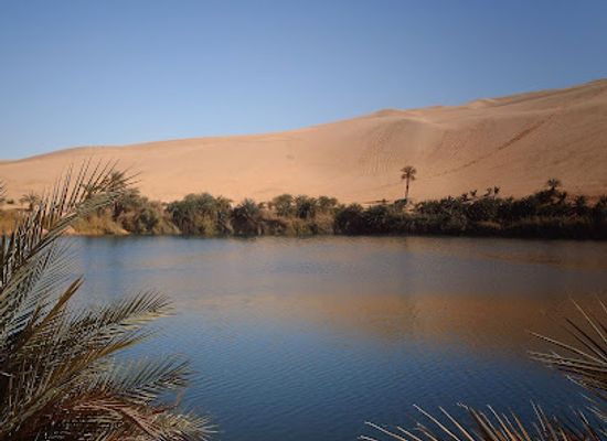 libya/ubari/attraction/salt-lake-awbari