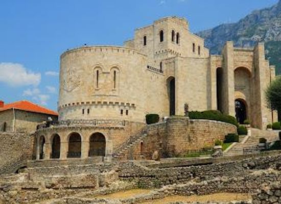 albania/tirana/attraction/castle-of-kruja