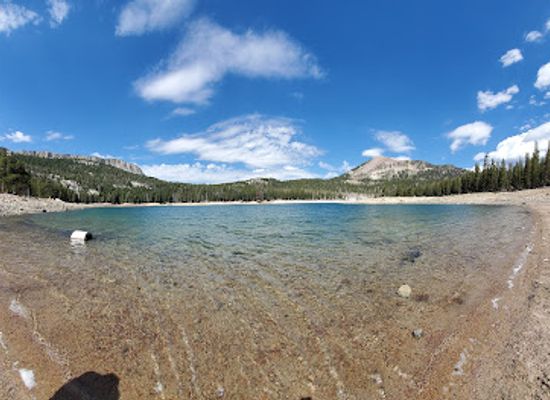 california/mammoth-lakes/attraction/horseshoe-lake