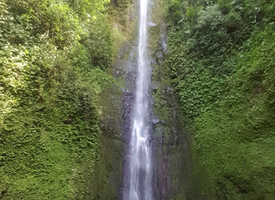 micronesia/pohnpei-island/attraction/sahwartik-waterfall