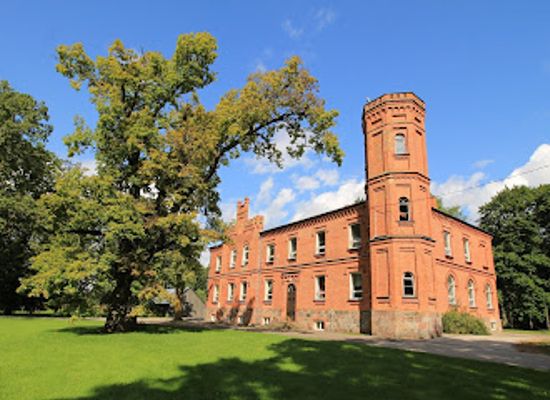 estonia/valga/attraction/hummuli-manor