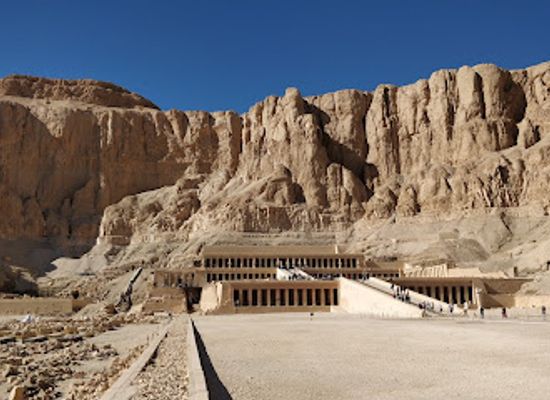 egypt/new-valley/attraction/mortuary-temple-of-hatshepsut
