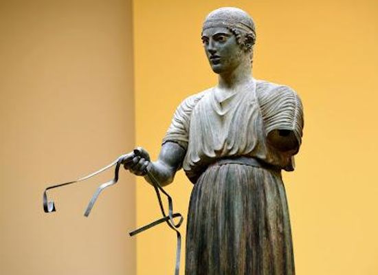 greece/lamia/attraction/delphi-archaeological-museum