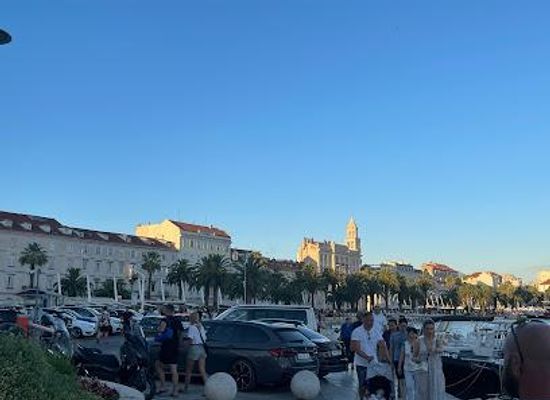 croatia/brac-island/attraction/split-by-tuk-tuk-city-tour