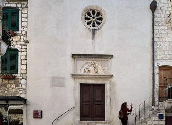 croatia/brac-island/attraction/church-of-the-annunciation-of-mary