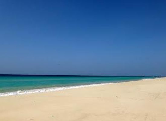 cabo-verde/sal-rei/attraction/praia-de-santa-monica