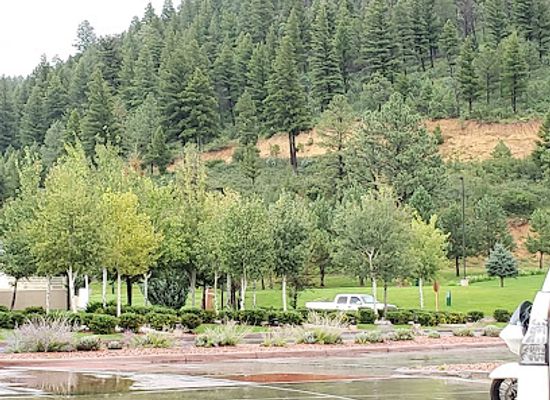 new-mexico/ruidoso/attraction/noisy-water-winery