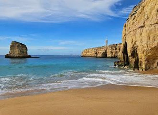 portugal/albufeira/attraction/praia-dos-caneiros