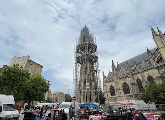 france/bordeaux/saint-michel/attraction/place-meynard
