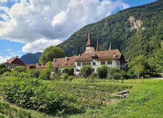 switzerland/interlaken/attraction/monastery-and-interlaken-castle