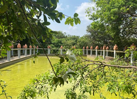 cambodia/kandal/attraction/phreah-reach-throap-mountain