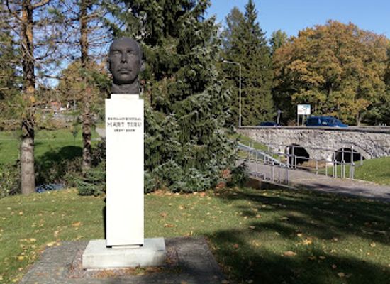 estonia/rapla/attraction/kindral-mart-tiru-monument