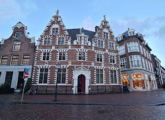 netherlands/west-friesland/attraction/statenpoort