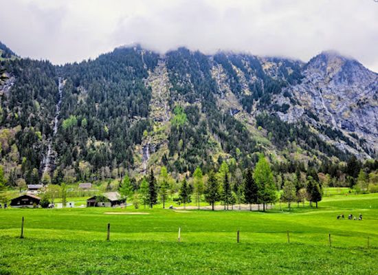 switzerland/engelberg/attraction/tatschbachfall