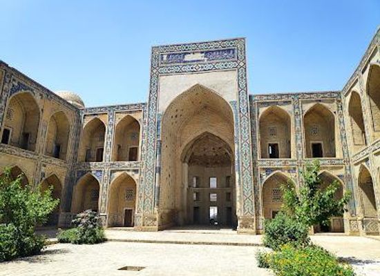 uzbekistan/bukhara/attraction/ulugbek-madrasasi