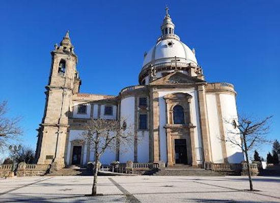 portugal/ponte-de-lima/attraction/sanctuary-of-our-lady-of-sameiro