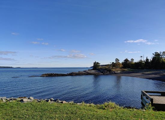 canada/atlantic-canada/attraction/black-rock-beach