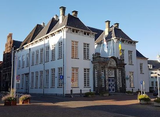 netherlands/achterhoek/attraction/old-city-hall-zutphen