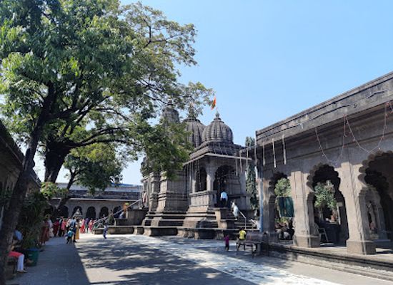 india/nashik/college-road/attraction/shree-kalaram-mandir-sansthan