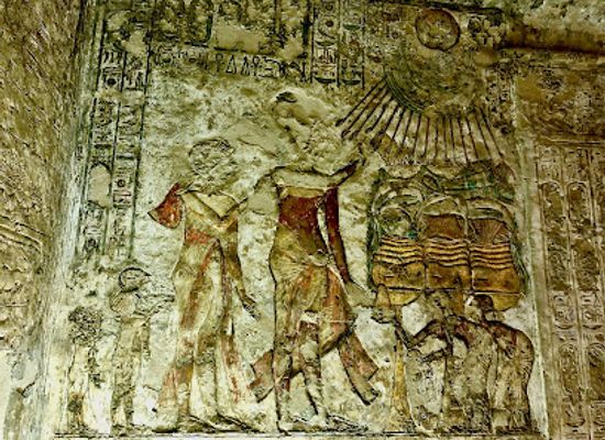 egypt/lower-egypt/attraction/the-royal-tomb-of-akhnaten