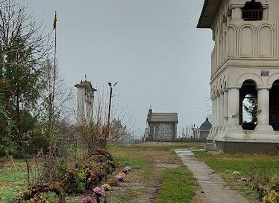 romania/dolj/attraction/ensemble-court-boyar-jieni