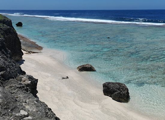 cook-islands/atiu/attraction/anareia-beach