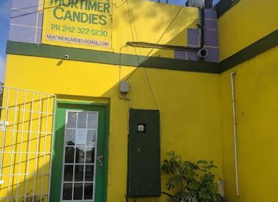 the-bahamas/nassau/attraction/mortimer-candies