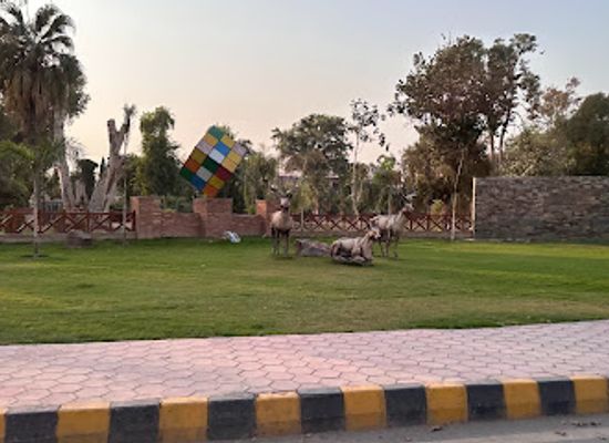 pakistan/peshawar/attraction/khalid-bin-waleed-park