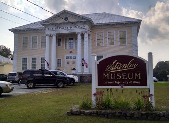 maine/franklin-county/attraction/stanley-museum