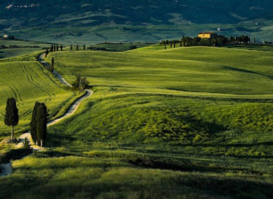 italy/val-d-orcia/attraction/gladiator-shooting-spot