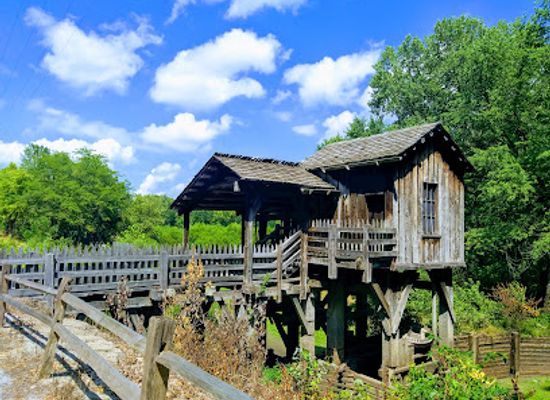 illinois/western-illinois/attraction/lincoln-s-new-salem-state-historic-site