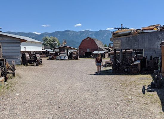 montana/the-mission-mountains/attraction/miracle-of-america-museum