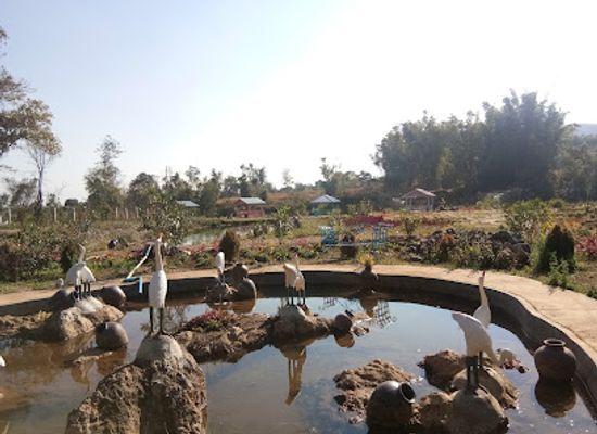 myanmar-burma/mandalay-region/attraction/selfie-garden
