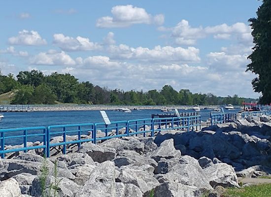 michigan/muskegon/attraction/muskegon-channel