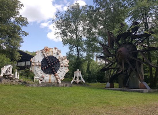 czechia/ostrava/attraction/the-lower-vitkovice-area